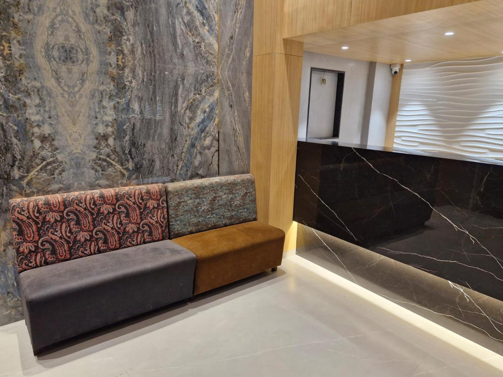 Avenue 10 Boutique Hotel Пюн Екстериор снимка